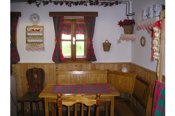 Češka Chata Sedloňov, Eksterier
